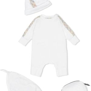 Burberry 4pc set size 3 months